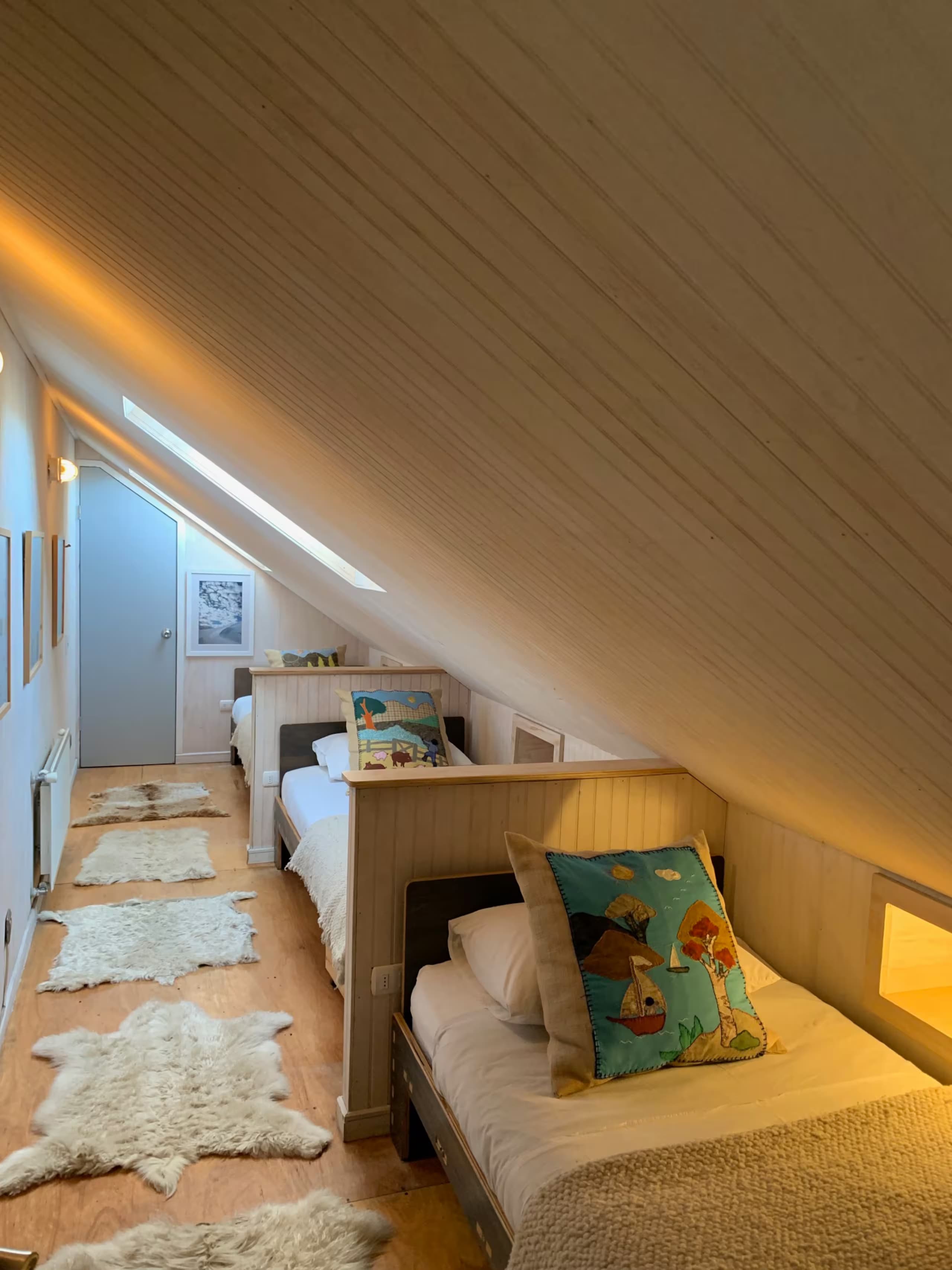 Habitación D — Grupal